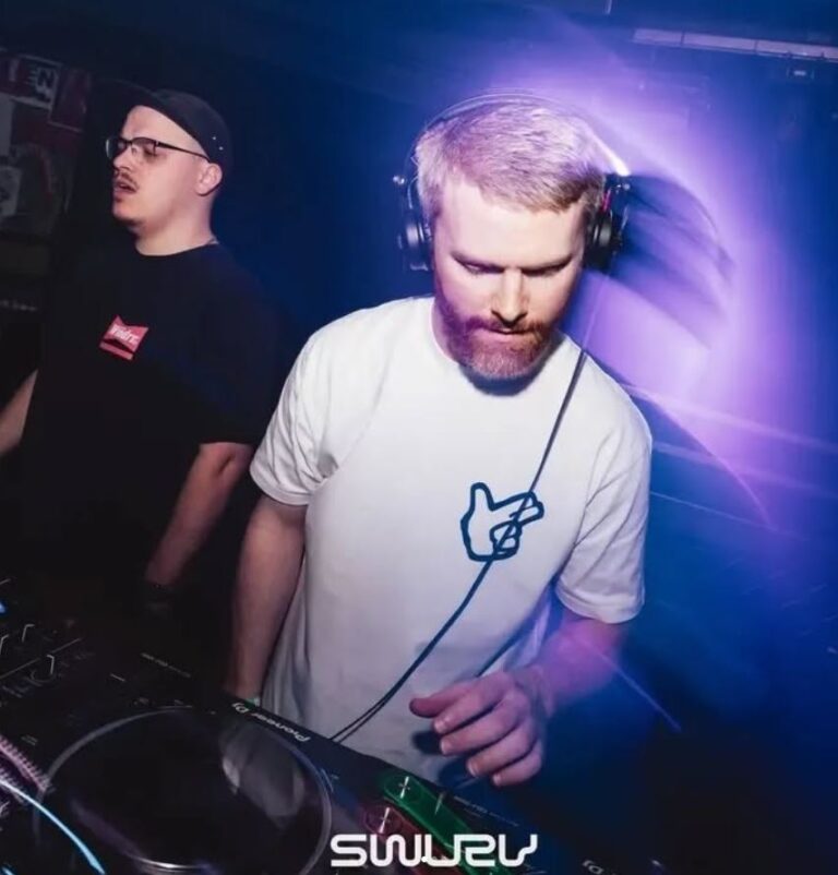 558493 354123784692639 1475791626 n 768x802